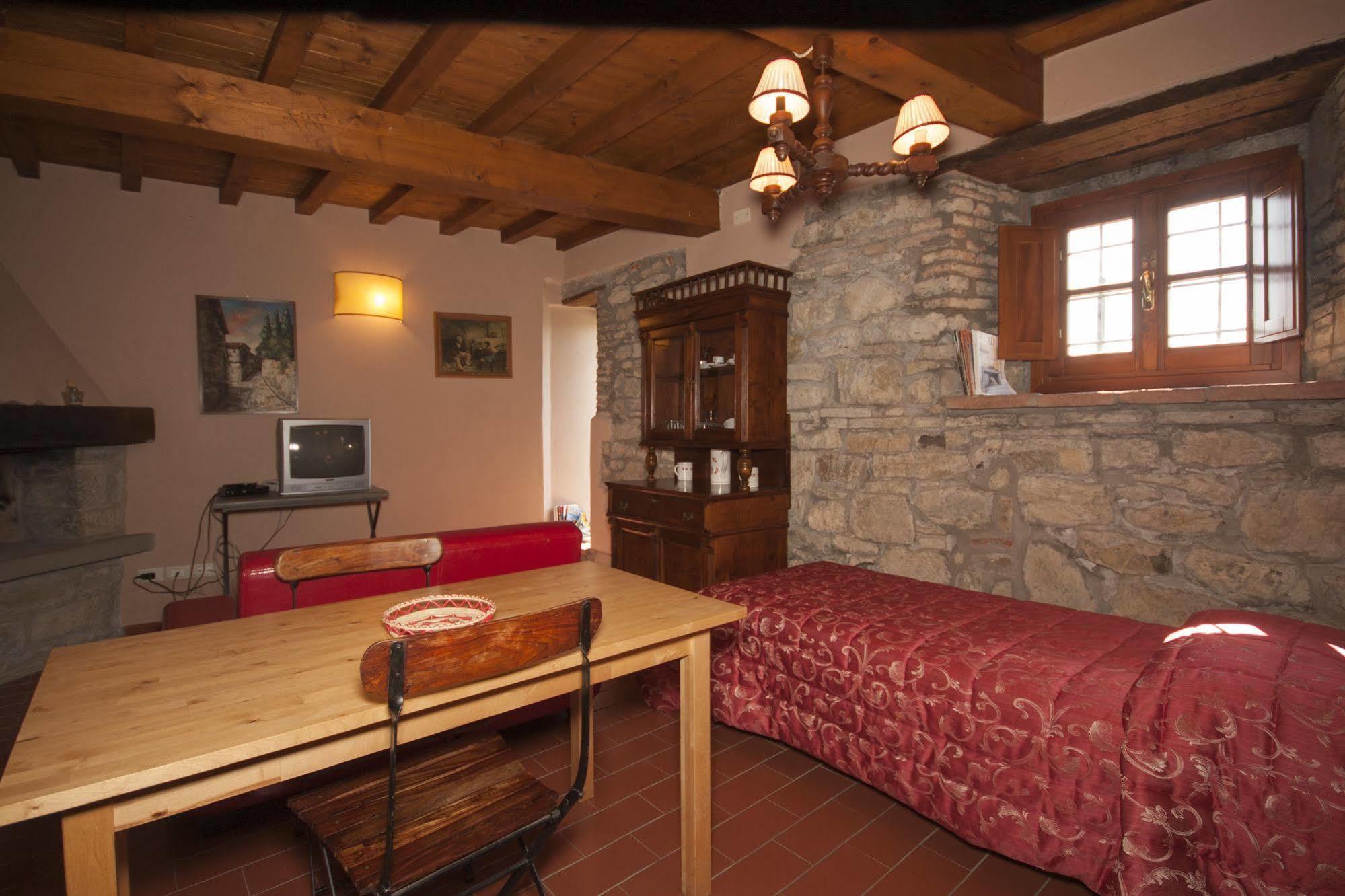 Aparthotel Gli Orzali à Firenzuola Extérieur photo